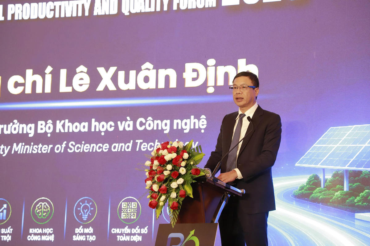Thứ trưởng Bộ KHCN Lê Xuân Định phát biểu tại Diễn đàn.