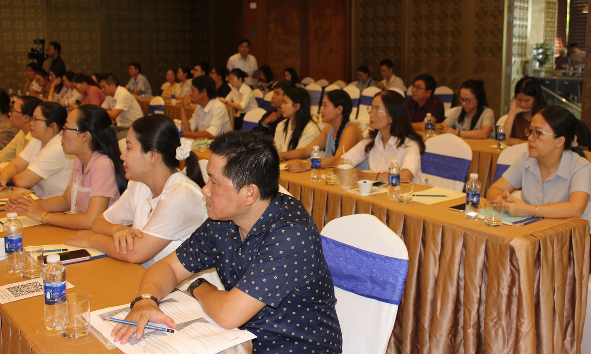 Các học viên tham gia hội nghị tập huấn.