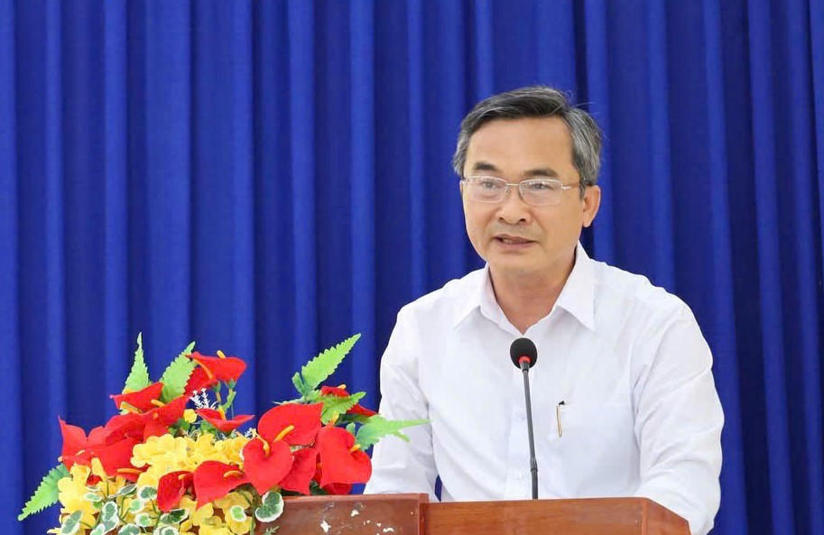 Phó Chủ tịch Ủy ban MTTQ Việt Nam TP Đà Nẵng Nguyễn Phi Hùng phát biểu tại ngày hội. Ảnh: NT.