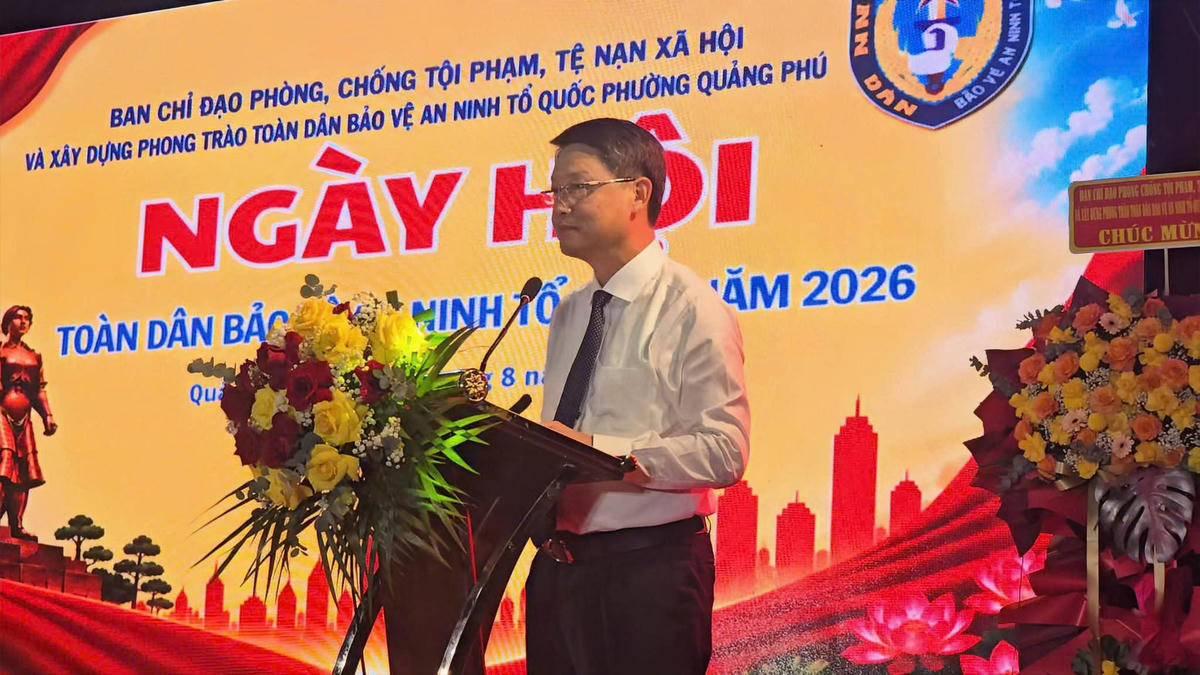 Ông Ngô Xuân Thắng, Phó Bí thư Thành ủy Đà Nẵng phát biểu tại ngày hội. Ảnh: CĐ.