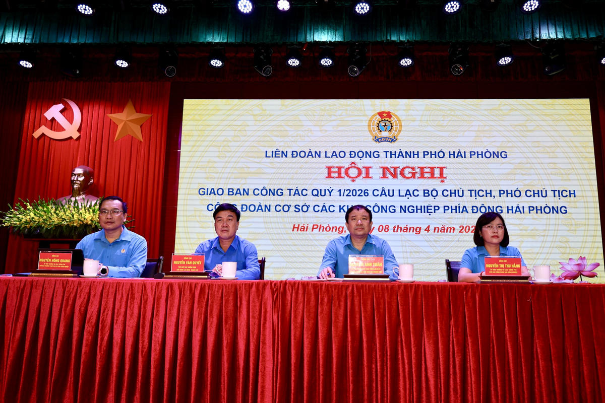 Lãnh đạo Liên đoàn Lao động TP Hải Phòng chủ trì hội nghị giao ban công tác với các Chủ tịch, Phó Chủ tịch công đoàn cơ sở. Ảnh: NL.
