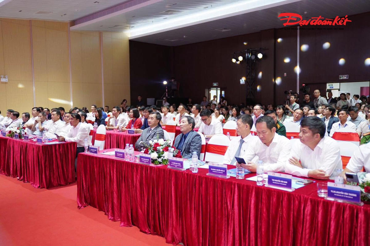 Hội nghị là diễn đàn khoa học chuyên sâu, quy tụ gần 50 đơn vị với hơn 700 đại biểu và 135 báo cáo viên, trong đó có 3 chuyên gia nước ngoài. Ảnh: UB
