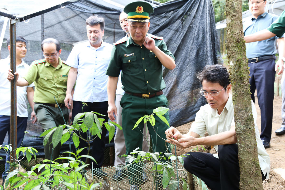 Ông Hà Trọng Hải - Phó Chủ tịch UBND tỉnh Lai Châu đánh giá cao mô hình đồng thời đề nghị các sở ngành, chính quyền xã, Ban Chỉ huy Bộ đội Biên phòng Lai Châu mạnh dạn đề xuất các cơ chế chính sách để triển khai hiệu quả. Trên cơ sở các kết quả đạt được bước đầu, từng bước rút kinh nghiệm, hoàn thiện phương thức tổ chức trước khi tính đến việc nhân rộng ra các đồn Biên phòng khác trên tuyến biên giới của tỉnh.