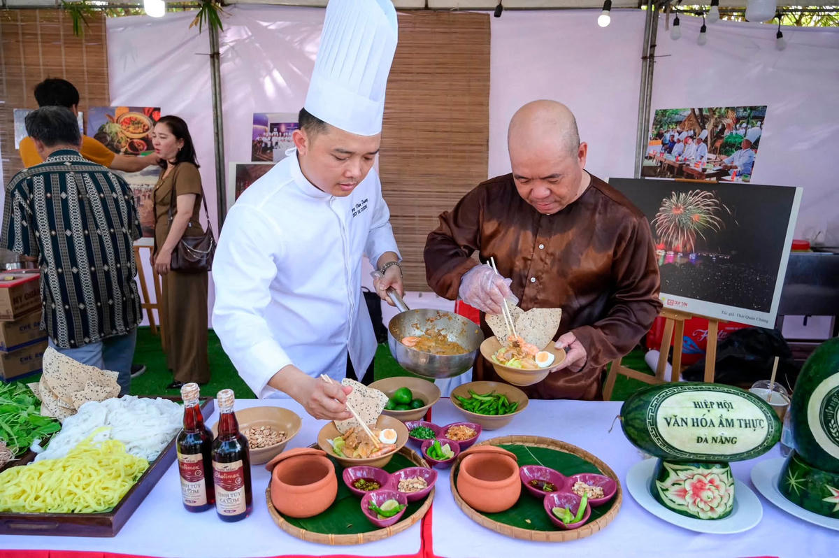 Đà Nẵng: Phát triển di tích Đình làng Nại Nam kết hợp di sản Mỳ Quảng thành sản phẩm văn hóa du lịch