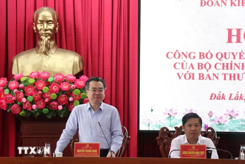 Đồng chí Nguyễn Thanh Nghị, Ủy viên Bộ Chính trị, Bí thư Trung ương Đảng, Trưởng ban Chính sách, chiến lược Trung ương phát biểu. (Ảnh: Ngọc Minh/TTXVN).
