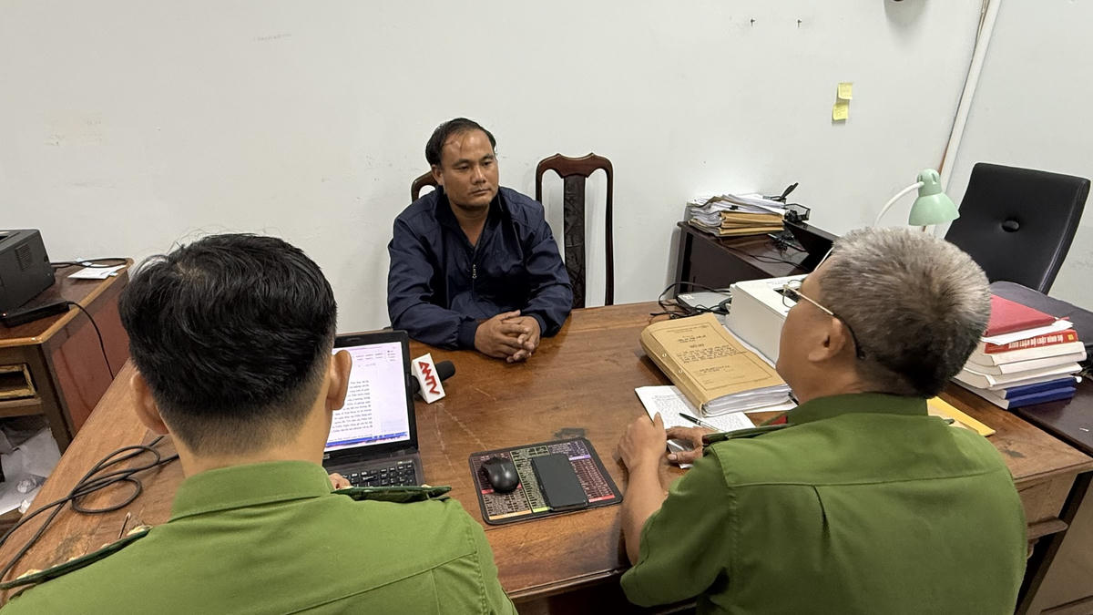 Đối tượng Nguyễn Hồng Lĩnh khai nhận hành vi tại cơ quan điều tra.