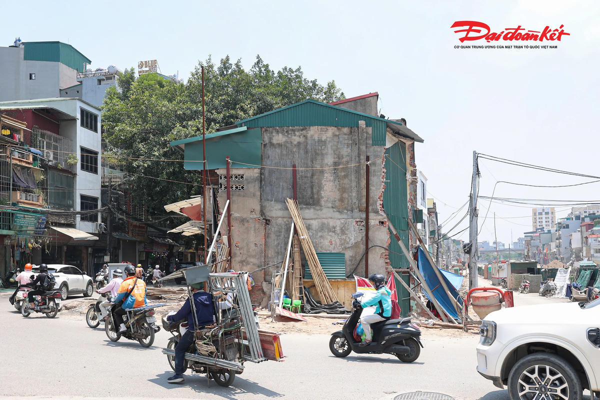 Đặc biệt, việc kết hợp giữa công trình giao thông và các hạng mục hạ tầng phụ trợ được kỳ vọng tạo thêm không gian đô thị chất lượng, đồng thời góp phần hạn chế việc tận dụng lòng đường, vỉa hè làm nơi đỗ xe.