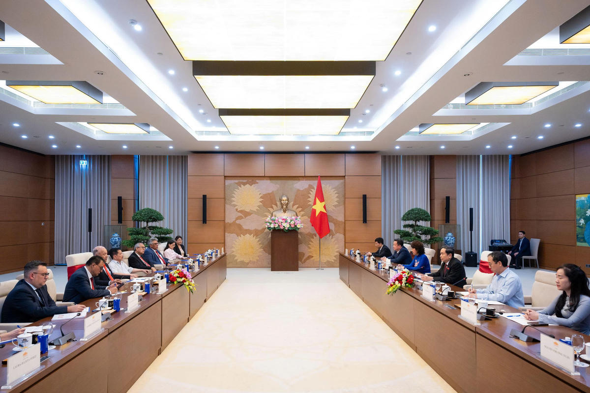 Quang cảnh buổi tiếp. Ảnh: Vũ Hiếu