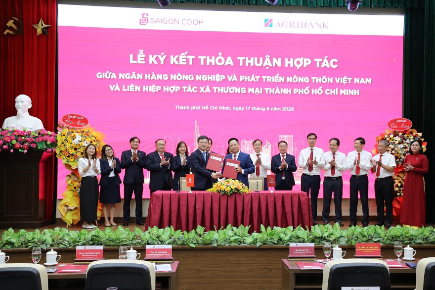 Lễ ký kết thỏa thuận hợp tác&nbsp;giữa Agribank và Saigon Co.op