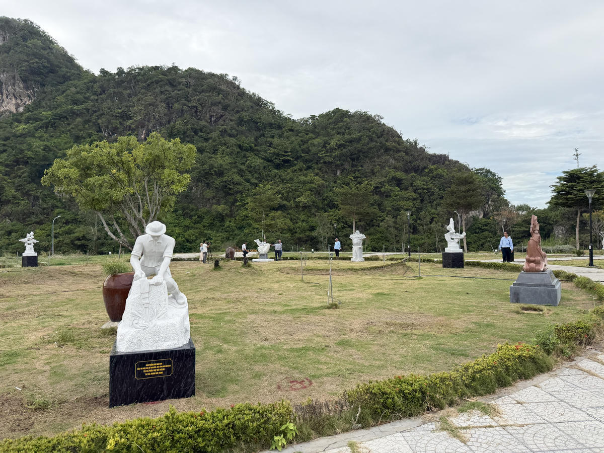 Đà Nẵng: Chiêm ngưỡng tinh hoa người thợ đá làng nghề hơn 300 tuổi
