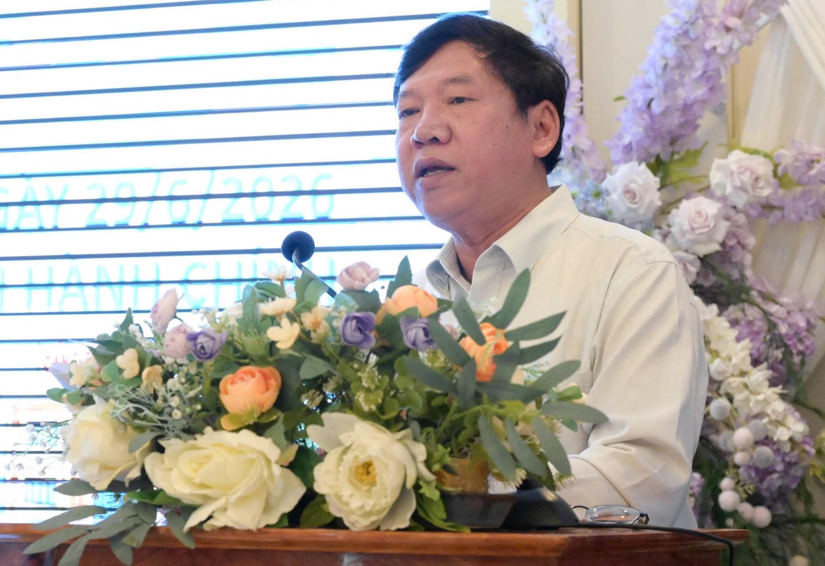 Ông Nguyễn Văn Chiến, Phó Giám đốc Sở Nông nghiệp và Môi trường tỉnh Lâm Đồng, phát biểu tại hội nghị.