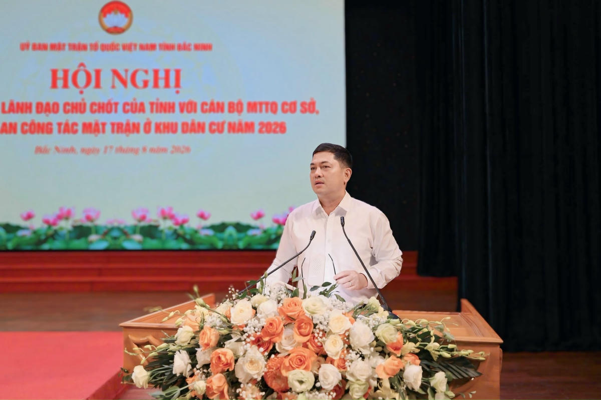 Ông Nguyễn Hồng Thái, Bí thư Tỉnh ủy Bắc Ninh phát biểu tại hội nghị. Ảnh: Thái Nhung