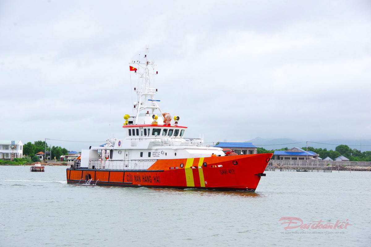 Cứu kịp thời một ngư dân bị nạn trên vùng biển đặc khu Côn Đảo