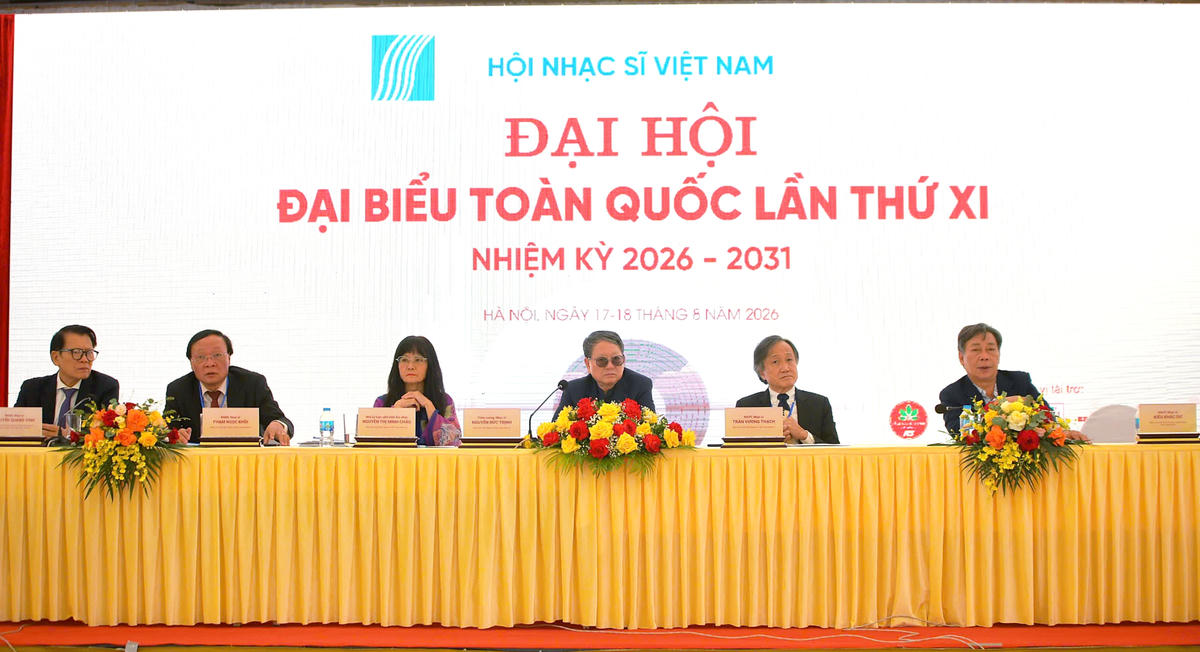 Đoàn Chủ tịch chủ trì Đại hội đại biểu toàn quốc Hội Nhạc sĩ Việt Nam lần thứ XI, nhiệm kỳ 2026-2031.