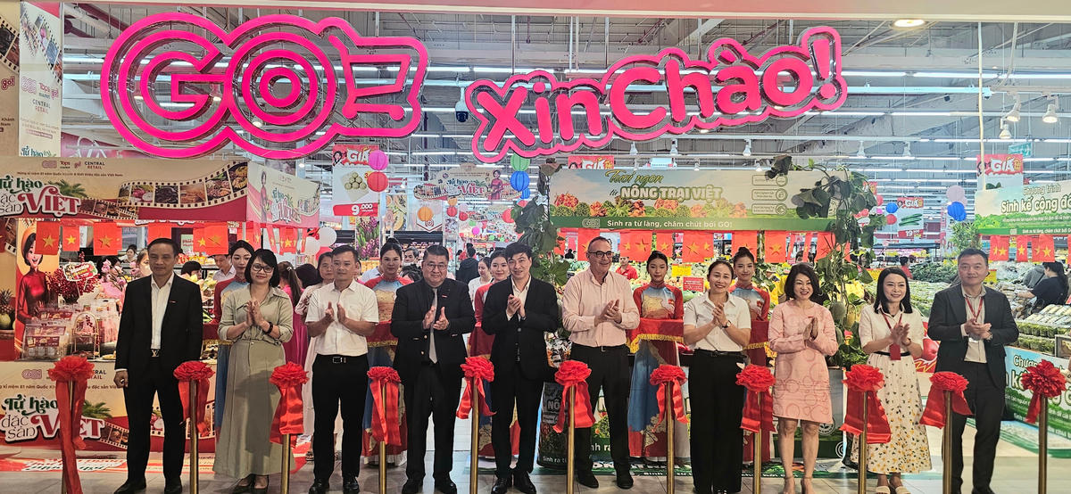 Cắt băng khai mạc Lễ hội “Tự hào đặc sản Việt” 2026. Ảnh: Đạt Lê