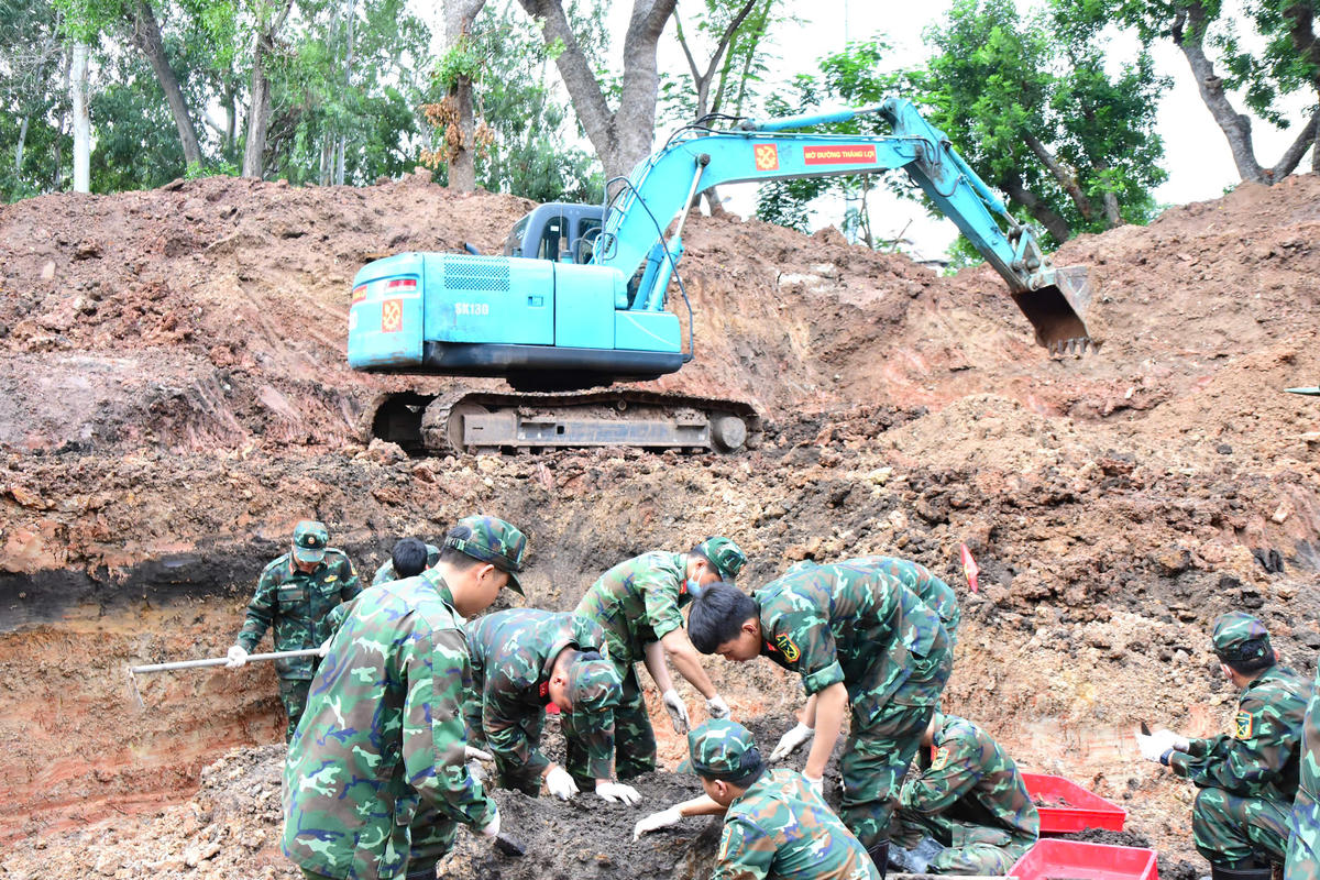 TPHCM hoàn thành nhiệm vụ tìm kiếm, quy tập hài cốt liệt sĩ tại Thường Tân