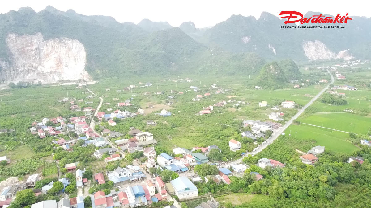 Vùng na La Hiên hiện nay nằm trên địa bàn 3 xã La Hiên, Võ Nhai và Quang Sơn, với thổ nhưỡng đặc trưng là núi đá vôi.