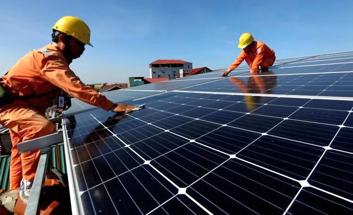 Thu ngân sách đạt hơn 76% dự toán sau 7 tháng rưỡi. Ảnh minh hoạ.