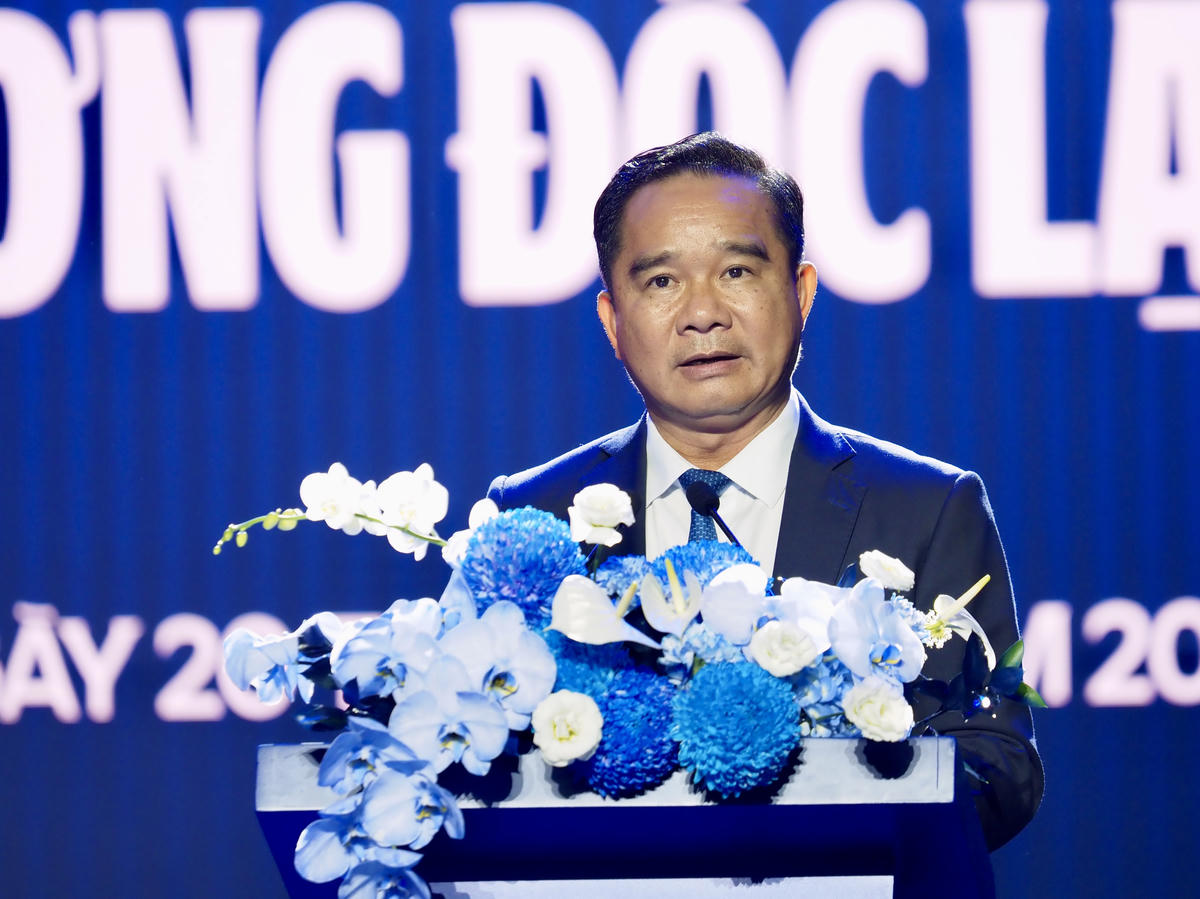Chủ tịch UBND TP.HCM Nguyễn Văn Được phát biểu tại Lễ kỷ niệm 50 năm ngày thành lập và đón nhận Huân chương Độc lập hạng Nhất của Vinamilk. Ảnh: Vi Nam