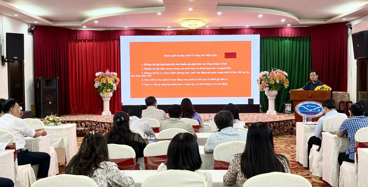 Bế mạc lớp bồi dưỡng, tập huấn cho cán bộ Mặt trận
