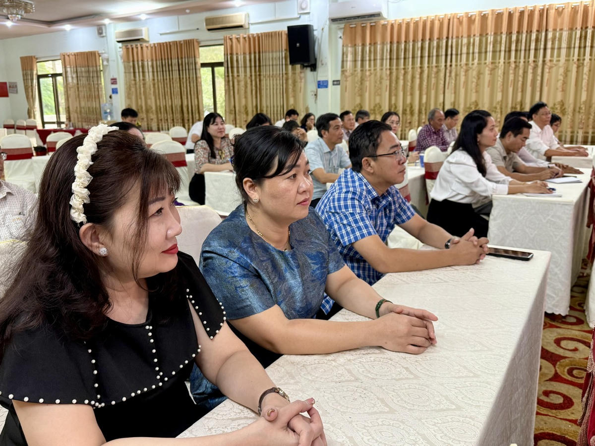 Bế mạc lớp bồi dưỡng, tập huấn cho cán bộ Mặt trận