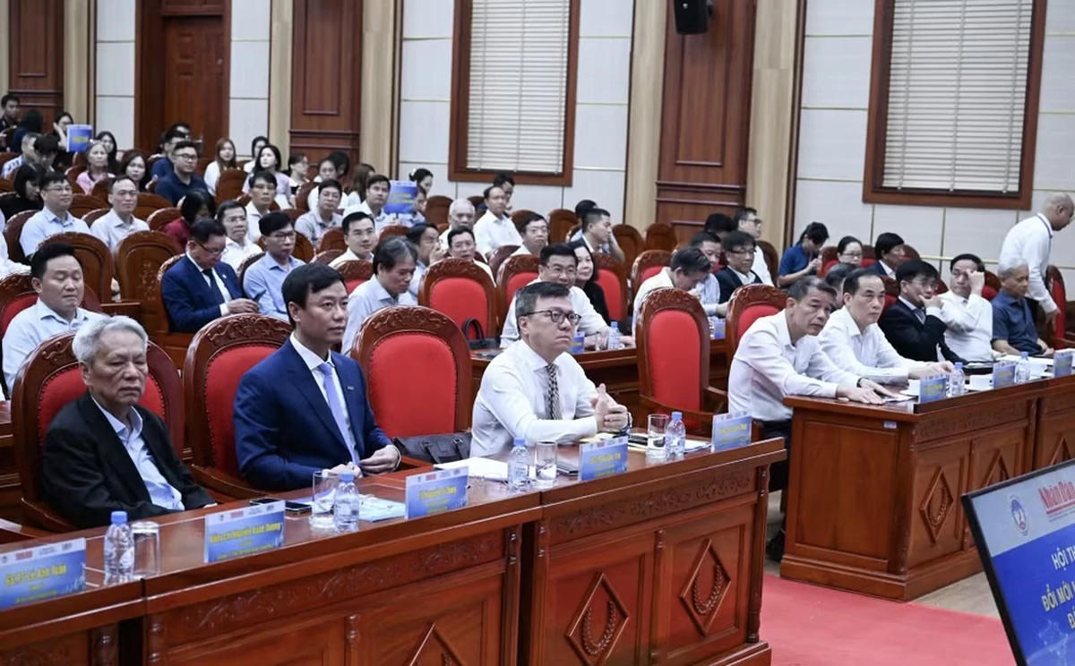 Hội thảo khoa học quốc gia “Đổi mới mô hình phát triển của Việt Nam đáp ứng yêu cầu phát triển”
