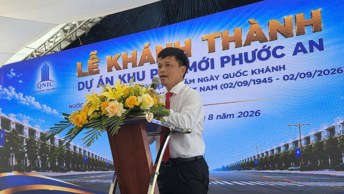 Ông Nguyễn Đức Hạnh - Chủ tịch HĐQT Công ty CP Đầu tư Phát triển Hạ tầng Quảng Nam phát biểu tại buổi lễ,