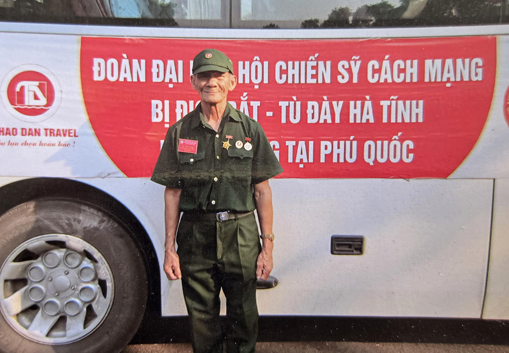 Năm 2018, ông Lê Văn Phước cùng đồng đội trở lại nhà tù Phú Quốc.