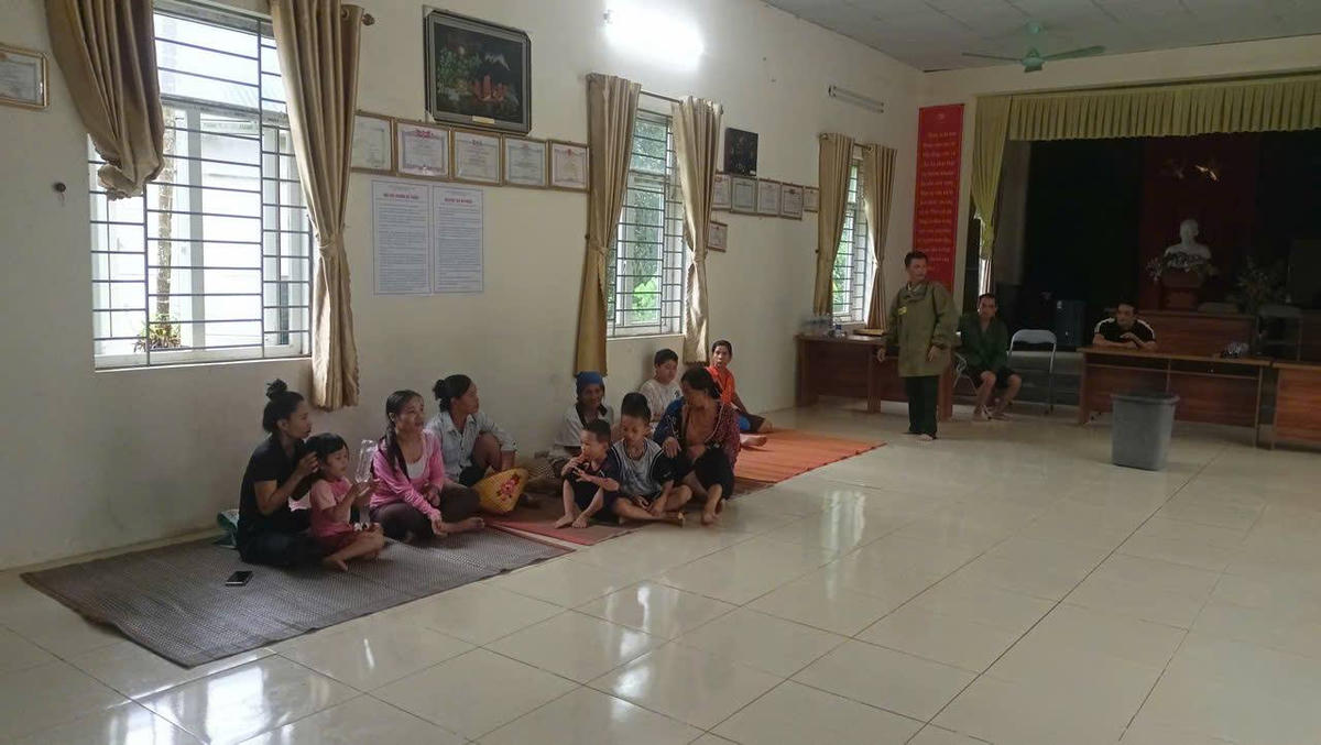 Xã Trung Hạ sơ tán 22 hộ dân đến nơi tạm trú. Ảnh: UBND xã Trung Hạ