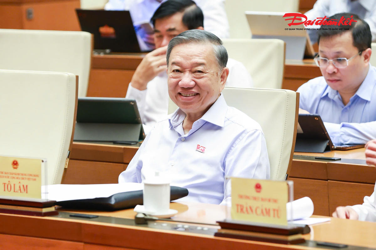 Tổng Bí thư, Chủ tịch nước Tô Lâm tham dự phiên thảo luận (Ảnh: Quang Vinh)
