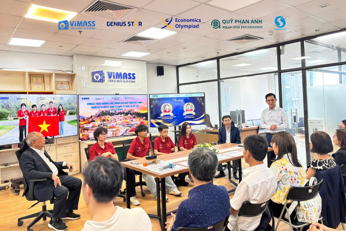 Ông Trần Việt Trung, Tổng Giám đốc Công ty Cổ phần Dịch vụ nền di động Việt Nam (Vimass) phát biểu tại sự kiện.