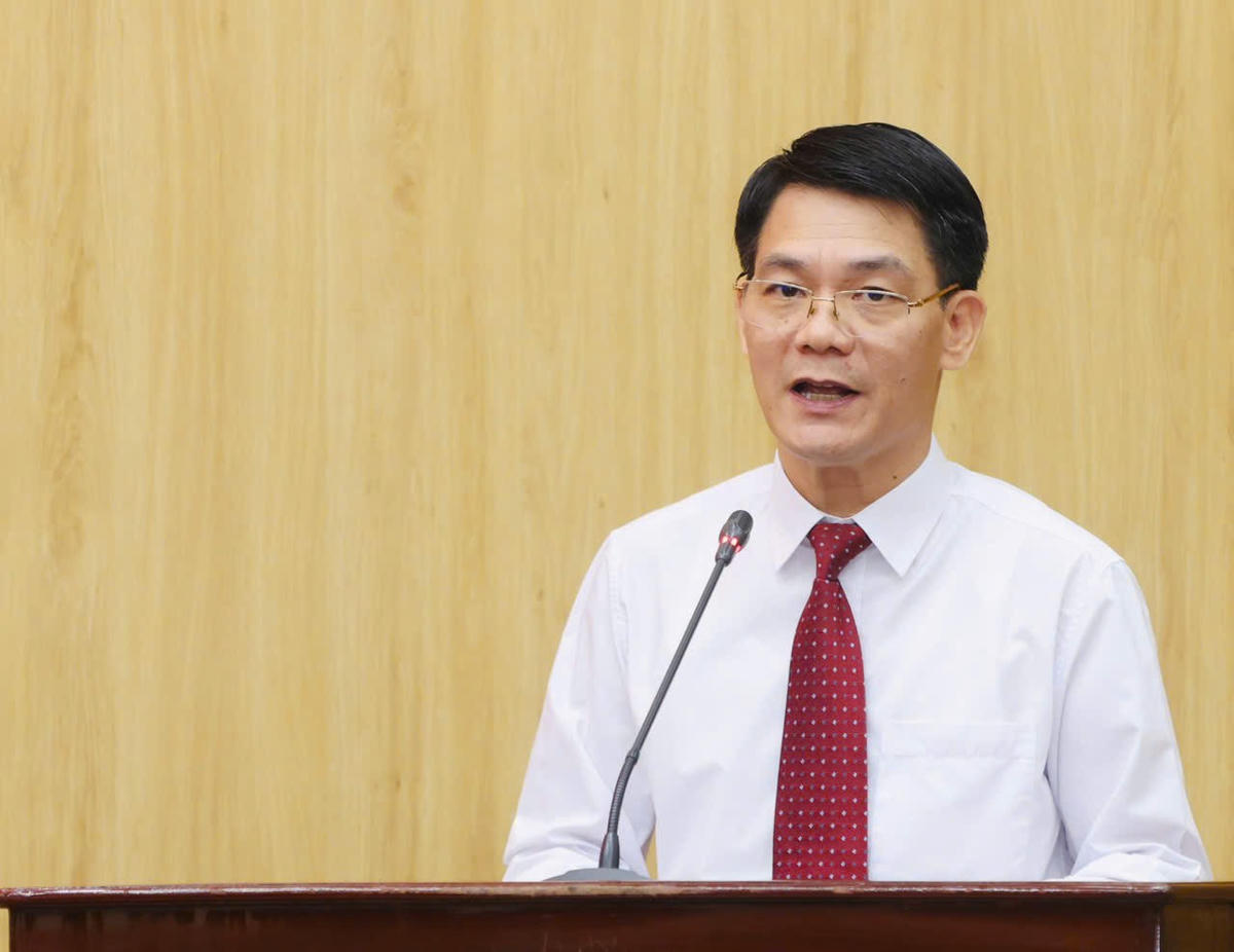 Trưởng ban Tuyên giáo và Dân vận Tỉnh ủy Nguyễn Đức Toàn khẳng định 2 cơ quan sẽ thực hiện tốt việc chuyển giao và nhanh chóng bắt tay vào công việc mới. Ảnh: Đức Lam