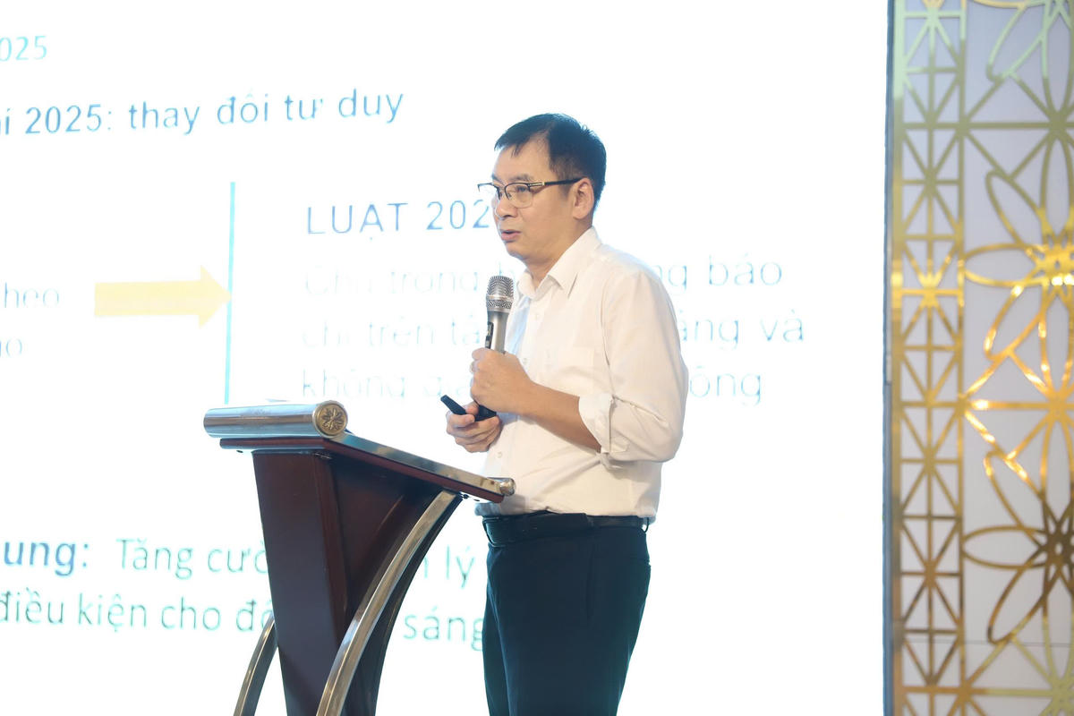 Báo chí đa nền tảng đòi hỏi chuẩn mực cao hơn về pháp lý, đạo đức và trách nhiệm nghề nghiệp của người làm báo