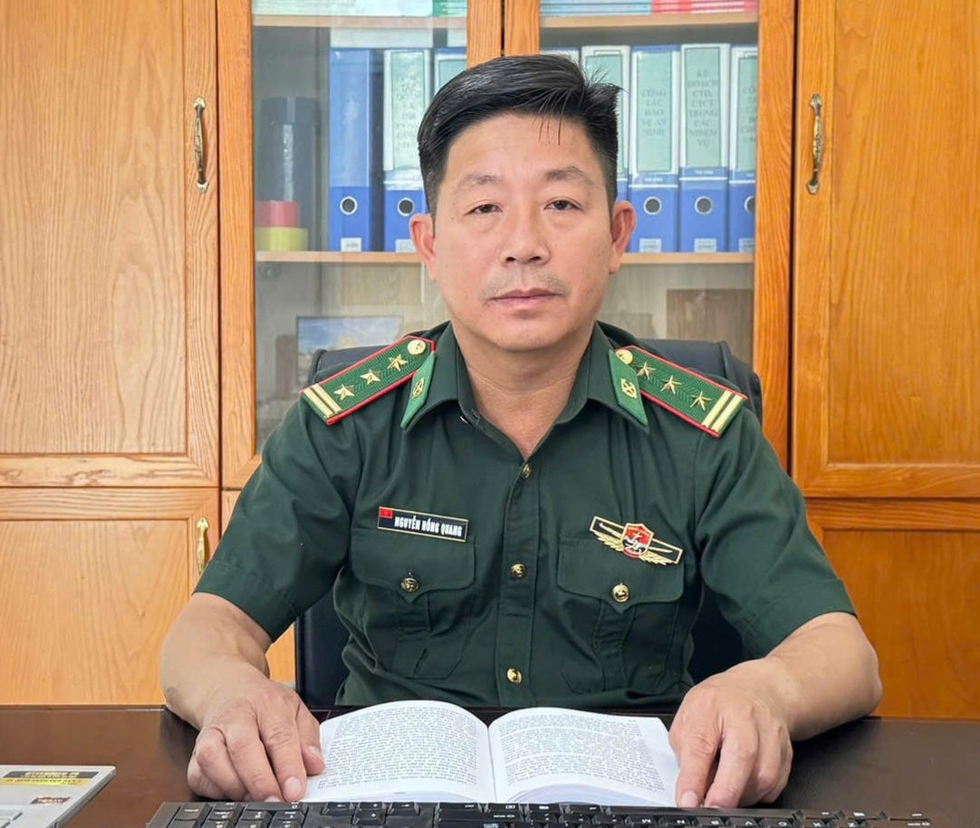 Thượng tá Nguyễn Hồng Quang.