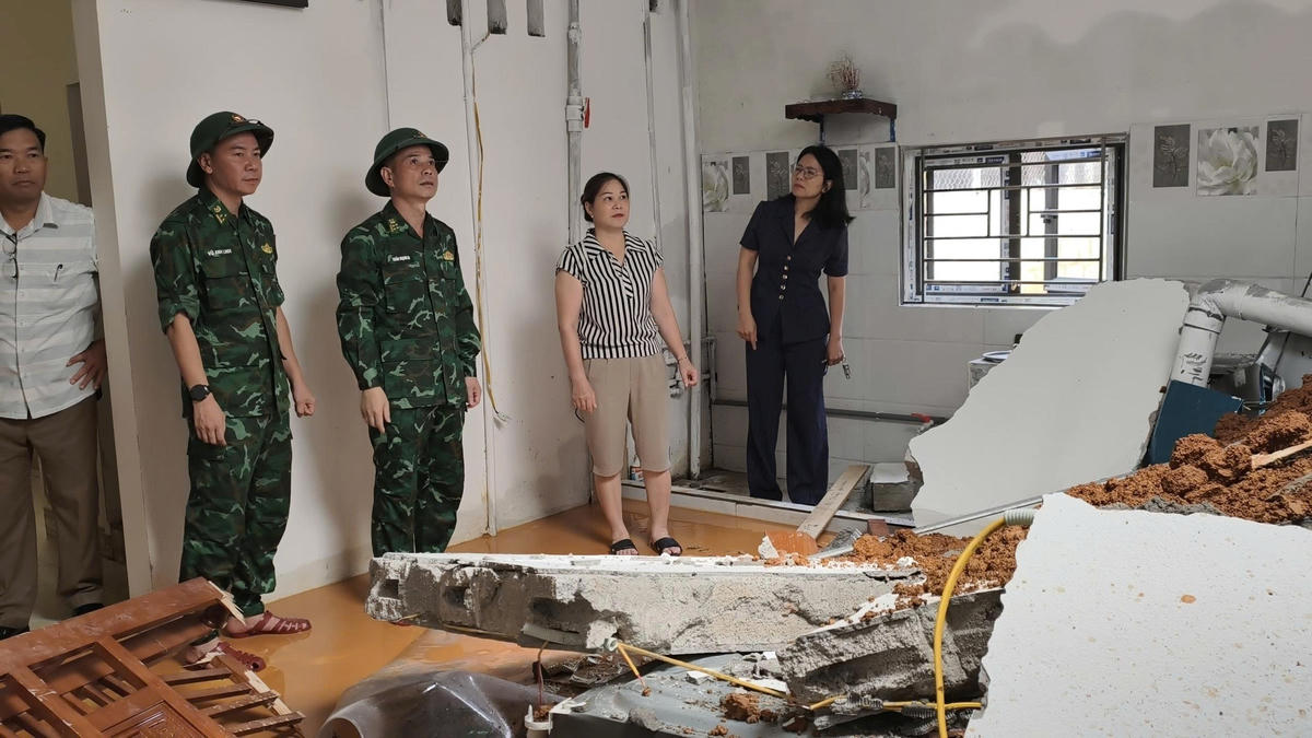 Bộ đội Biên phòng Lạng Sơn sát cánh cùng người dân vùng lũ