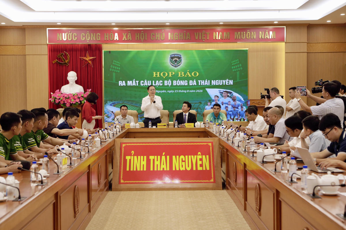 Quang cảnh buổi họp báo.