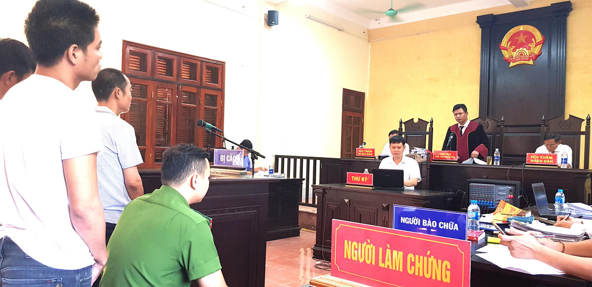Quy định về việc mang thiết bị điện tử vào phiên tòa