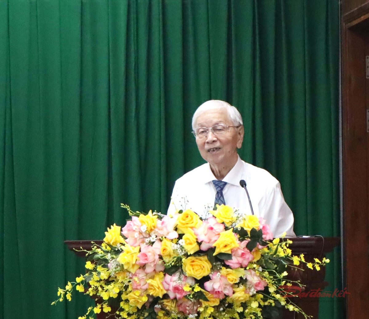 Ông Phạm Chánh Trực, nguyên Phó Bí thư Thường trực Thành ủy TPHCM phát biểu tham luận. Ảnh: Thành Luân.
