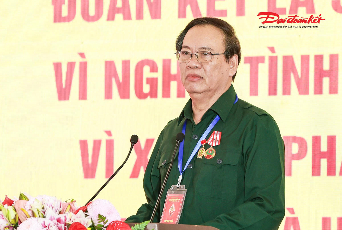 Chủ tịch Hội Cựu Thanh niên xung phong khóa IV Vũ Trọng Kim phát biểu khai mạc Đại hội. Ảnh: Quang Vinh.