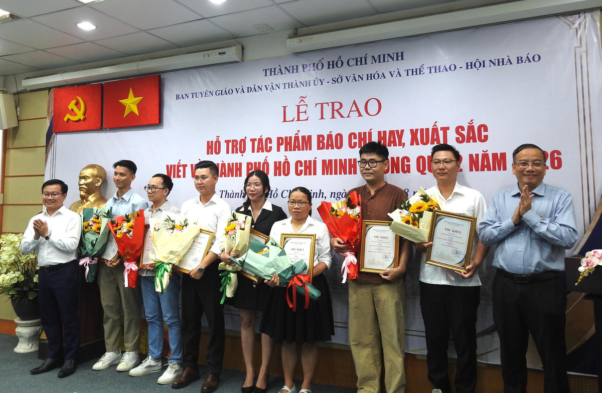 Báo Đại đoàn kết được trao 'Tác phẩm hay, xuất sắc viết về TP Hồ Chí Minh'