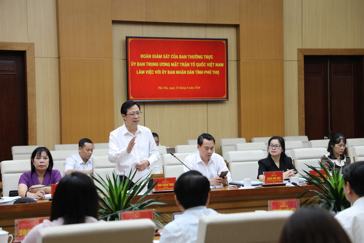 Phó Chủ tịch Ủy ban Trung ương MTTQ Việt Nam Cao Xuân Thạo phát biểu tại buổi làm việc.