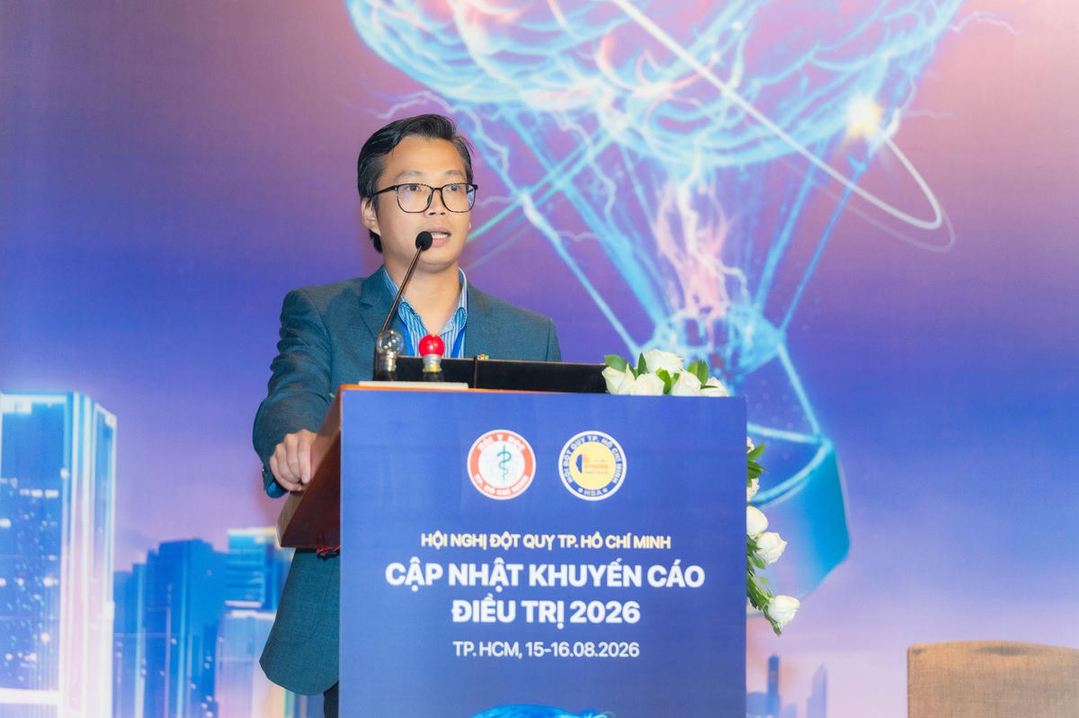 ThS.BS. Lê Thanh Khôi - Phó giám đốc y khoa, trực thuộc Hội đồng y khoa Hệ thống Nhà thuốc và Tiêm chủng Long Châu chia sẻ về mô hình dự phòng đột quỵ trong cộng đồng.