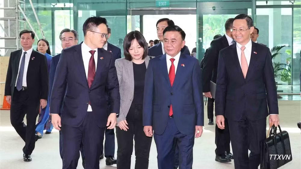 Thường trực Ban Bí thư Trần Cẩm Tú kết thúc tốt đẹp chuyến thăm chính thức Singapore