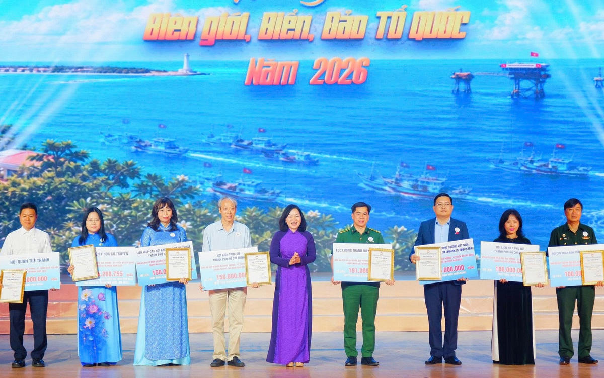 Đa dạng hoạt động gắn kết tình quân dân