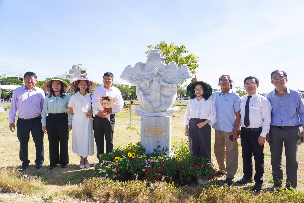 Cuộc thi điêu khắc đá Non Nước tôn vinh người thợ làng nghề 300 năm tuổi