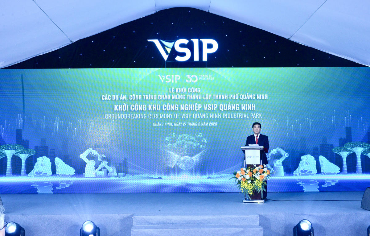Ông Đỗ Xuân Điệp, Giám đốc Sở Xây dựng Quảng Ninh phát biểu tại lễ khởi công.