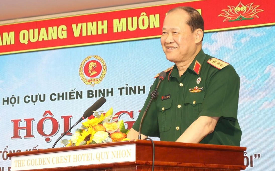 Phó Chủ tịch Ủy ban Trung ương MTTQ Việt Nam, Chủ tịch Hội Cựu chiến binh Việt Nam Bế Xuân Trường phát biểu chỉ đạo hội nghị. Ảnh: ĐS.