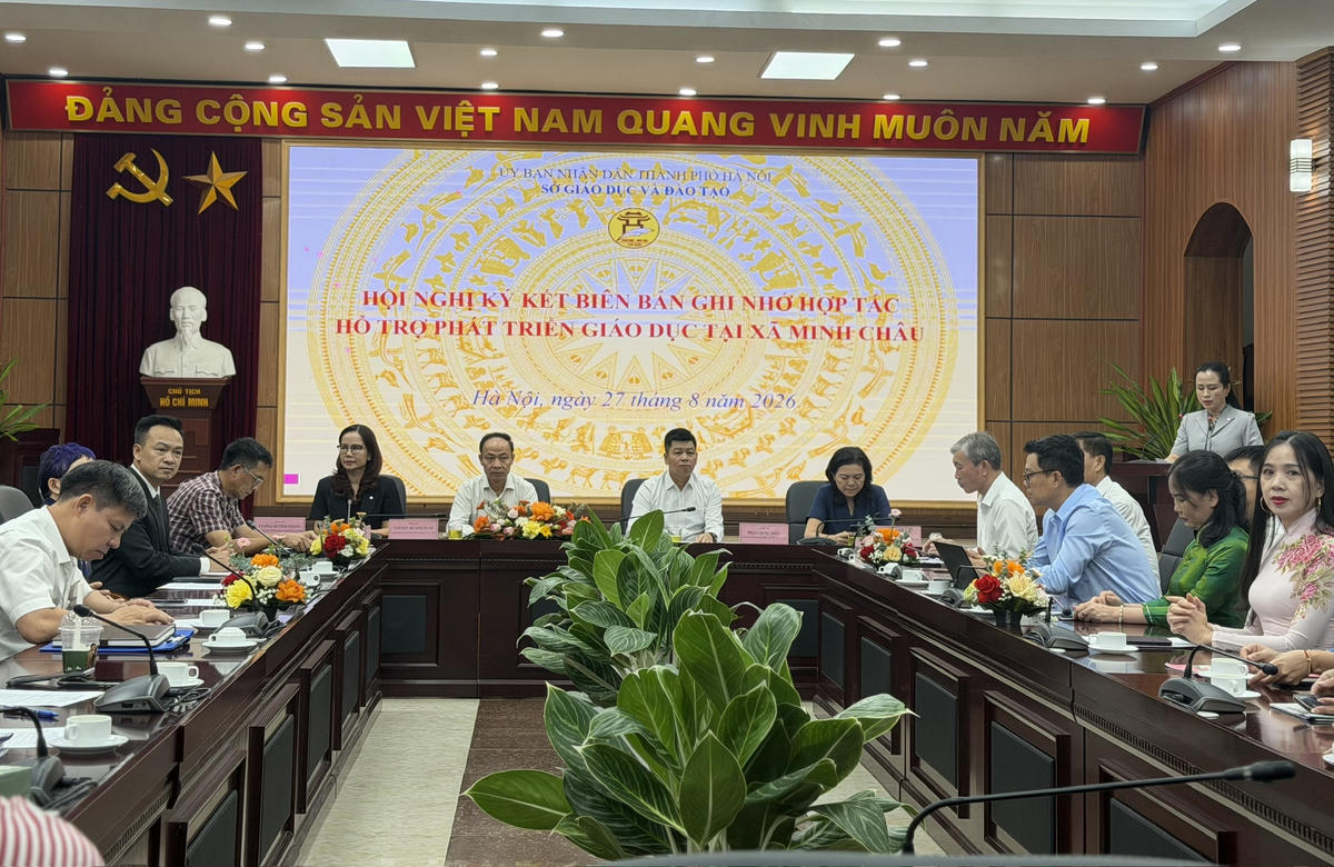 Toàn cảnh hội nghị.