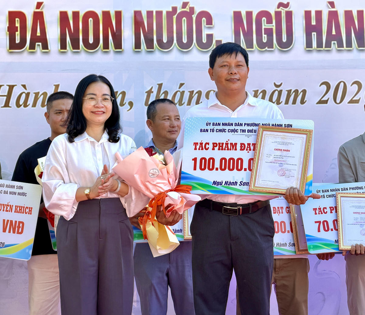 Cuộc thi điêu khắc đá Non Nước tôn vinh người thợ làng nghề 300 năm tuổi