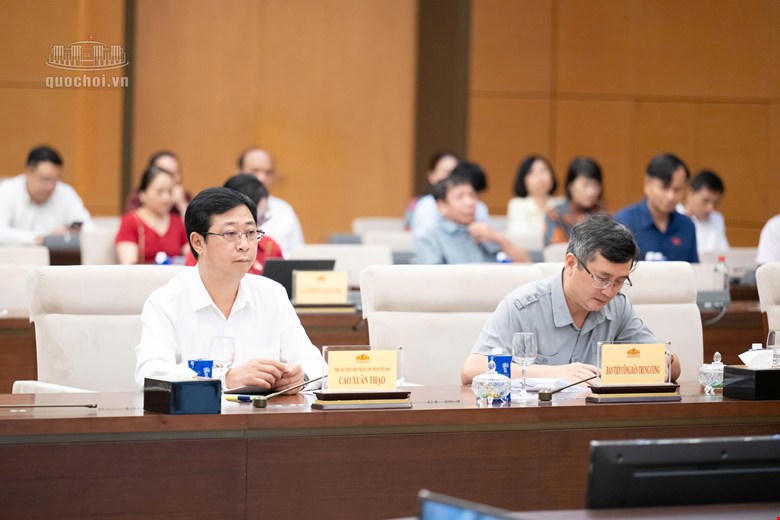 Phó Chủ tịch UBTƯ MTTQ Việt Nam Cao Xuân Thạo tham dự phiên họp (Ảnh: Quochoi.vn)